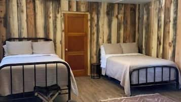 1 bedroom, bed sheets