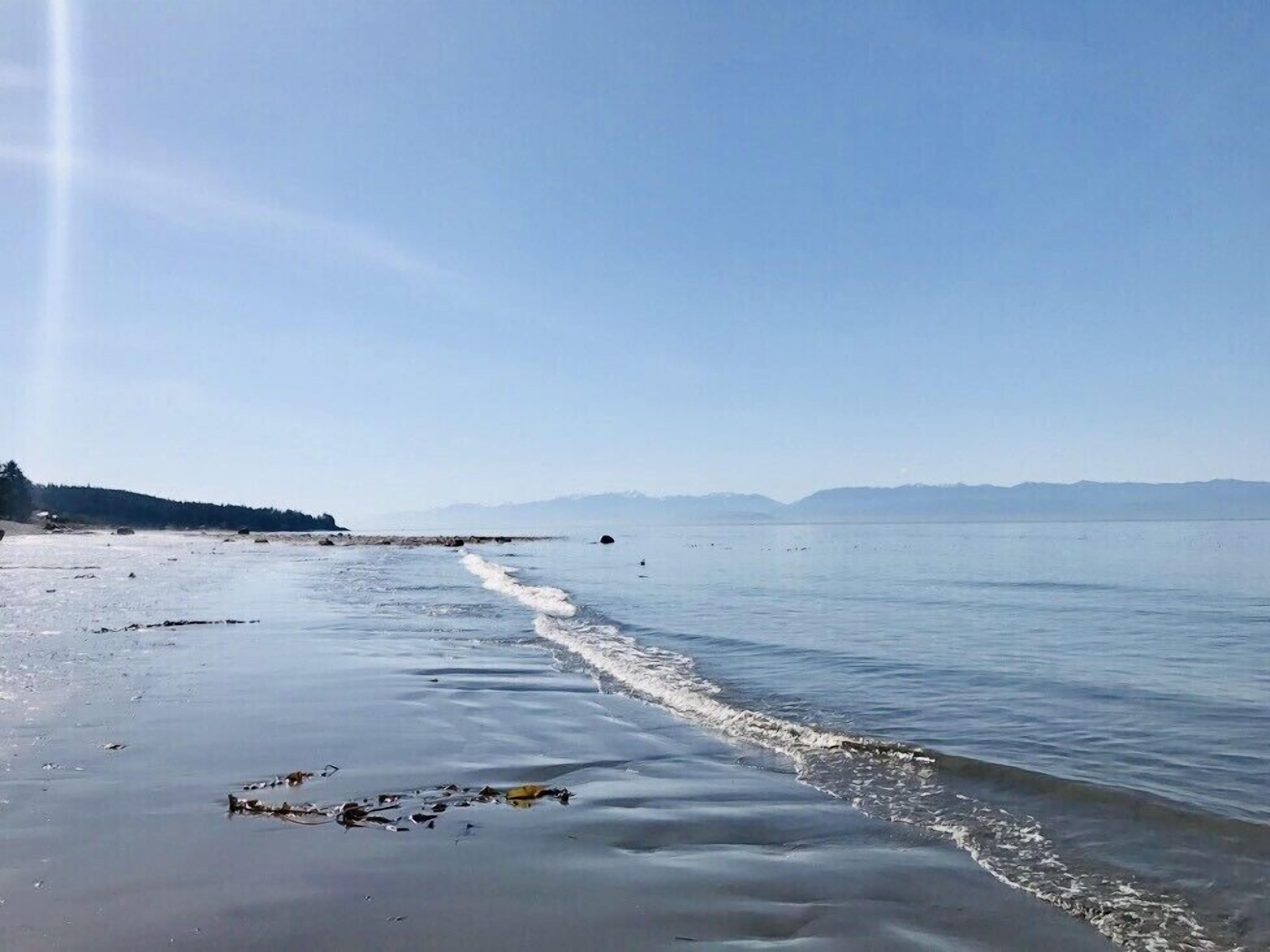 Plage à proximité, chaises longues