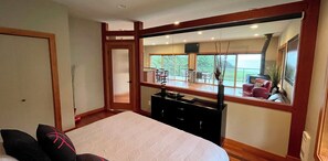 1 bedroom, free WiFi, bed sheets - Points West Oceanfront Resort 1 Bed Ocean Point Suite A (Sooke)