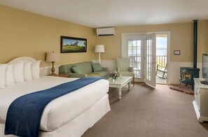 1 bedroom, iron/ironing board, free WiFi