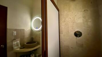 Family Villa | Bathroom | Shower, rainfall showerhead, hair dryer, bathrobes