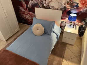 2 bedrooms, free WiFi, bed sheets, wheelchair access