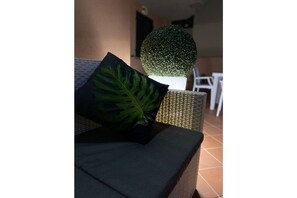Interni