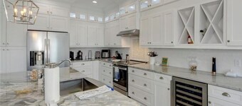 New Waterfront 3BR townhouse with boat dock and  private heated pool! 