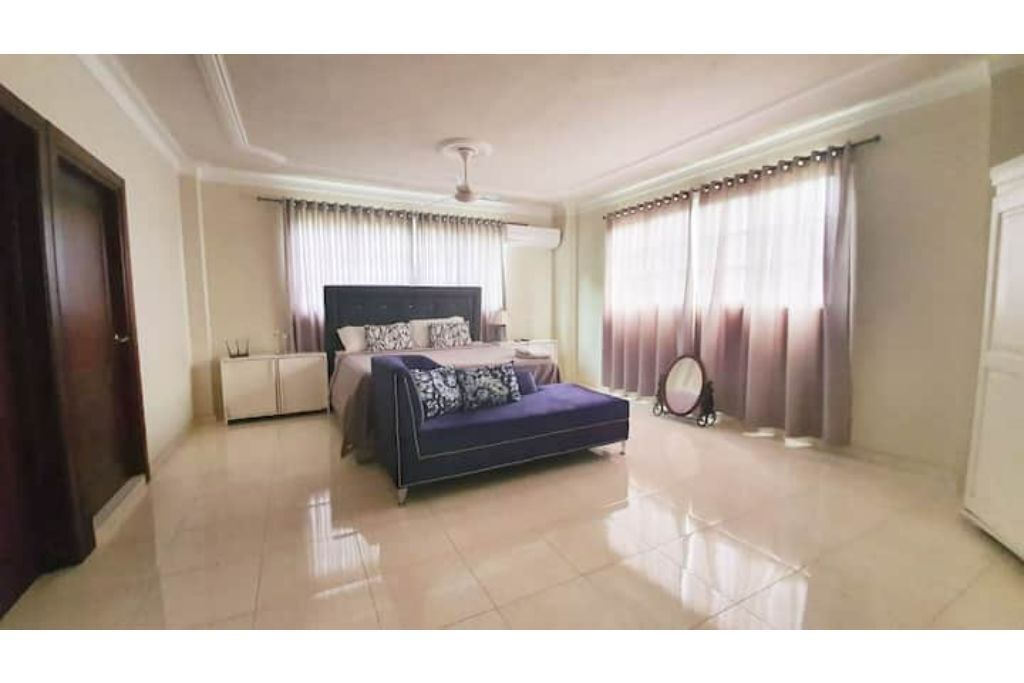5 chambres, Wi-Fi
