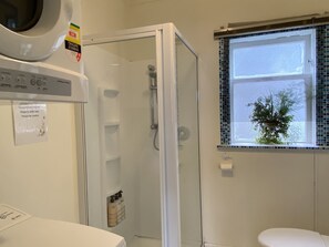 Shower, towels