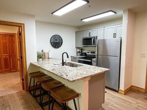 Fridge, microwave, oven, stovetop - Targhee Creekside Condo - direct shuttle service to Targhee! (Driggs)