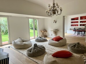 Nicht klassifiziertes Bild, 5 von 41, Schaltfläche