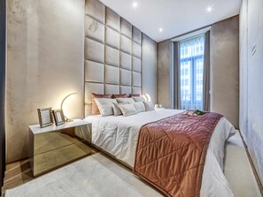 1 bedroom, bed sheets - Stunning Apartment Near Avenue Liberdade (Lisboa)