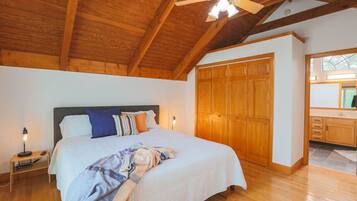 4 chambres, fer et planche à repasser, Wi-Fi, draps fournis