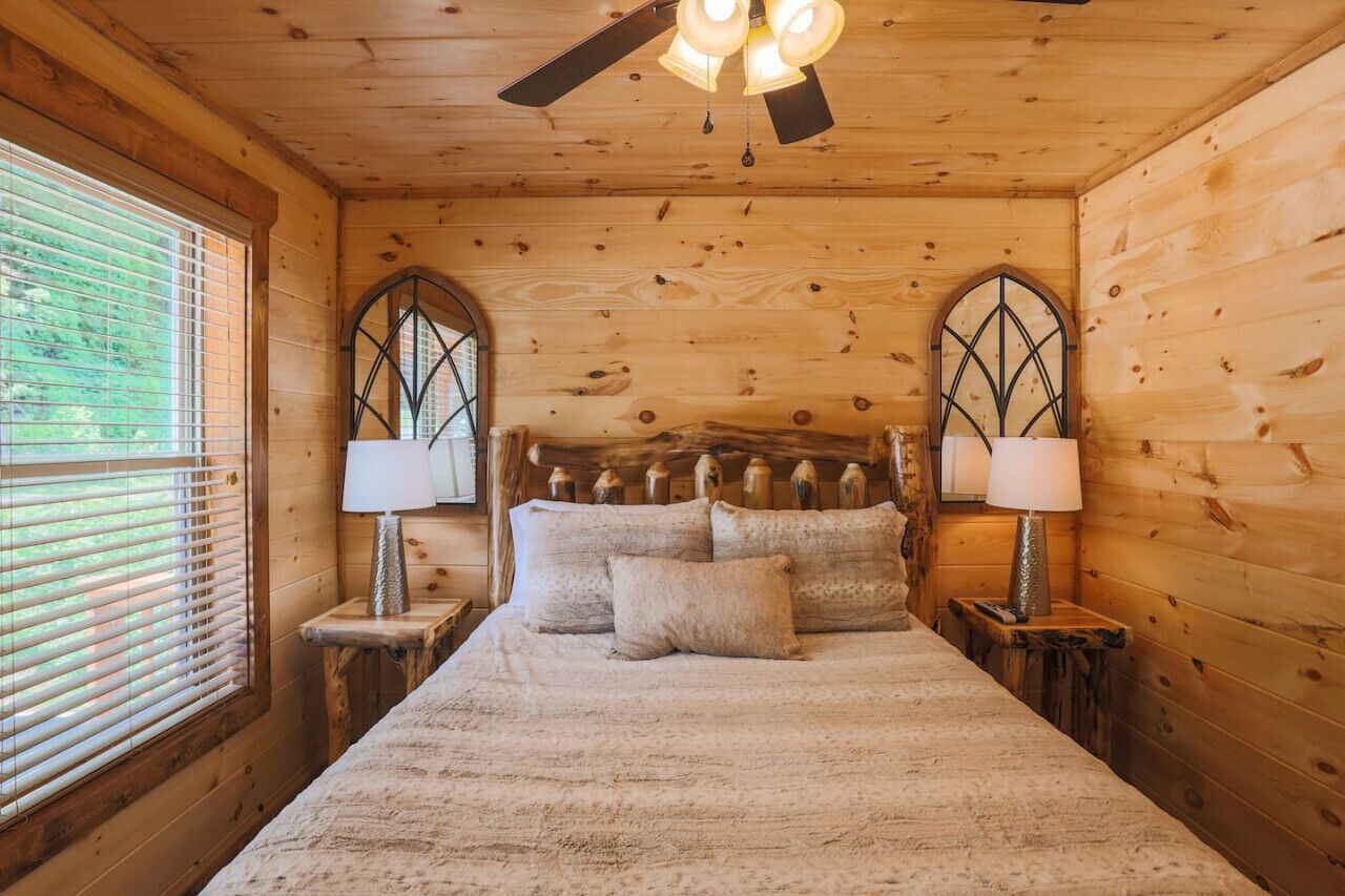 3 chambres, fer et planche à repasser, Wi-Fi, draps fournis