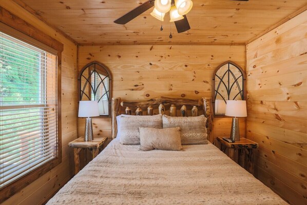 3 多间卧室、熨斗/熨衣板、WiFi、床单