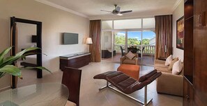 Fernseher, Tischtennisplatte