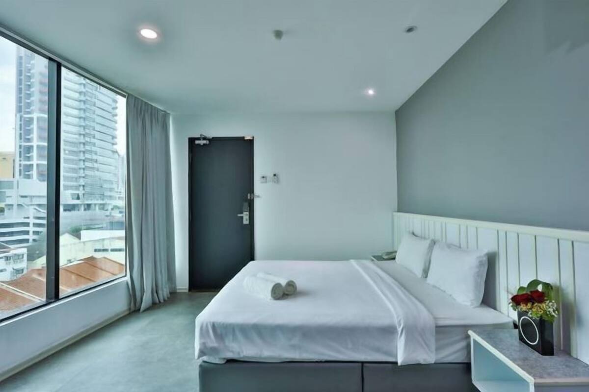 1 bedroom, iron/ironing board, free WiFi, wheelchair access