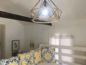 Interior - The YellowButterfly Tiny House (Nassau)