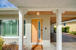 Exterior detail - Lush Punta Gorda Escape: Private Pool + Lanai (Punta Gorda)