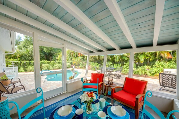 A heated pool - Lush Punta Gorda Escape: Private Pool + Lanai (Punta Gorda)