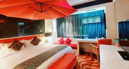 Bingly Hotel (White Feather Road, Xixia, Nanyang)