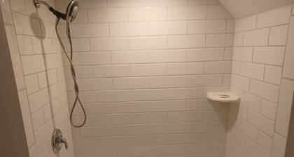 3 bedroom home ready for your UP Adventures