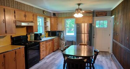 3 bedroom home ready for your UP Adventures