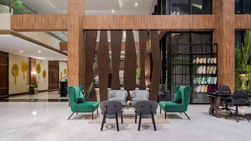 Sala de estar en el lobby
