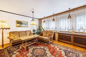 Interior - Apartment 'Haus Am Markt 2' with Wi-Fi (Schöningen)