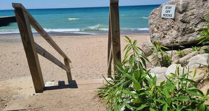 Family friendly Farmhouse just minutes from the beach, golf course, and casino!