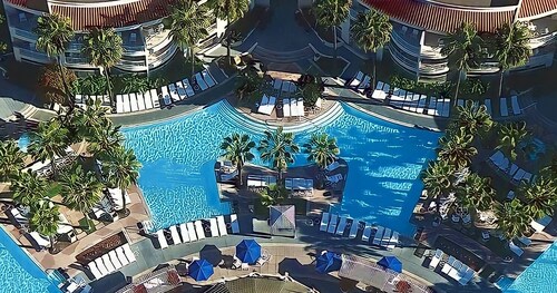 Wow! Coronado Beach Resort sleeps 4 w/kitchen, by Hotel Del & ocean FREE Parking