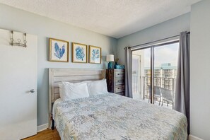 1 chambre, fer et planche à repasser, Wi-Fi, literie fournie