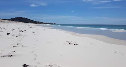 Amazing Ansons Bay remote paradise for the family in the Bay of Fires area.