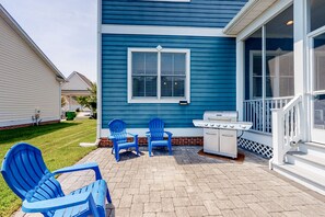 Terrace/patio - Bayside Resort home close to the beach with shared pools & hot tub - dogs OK (Selbyville)