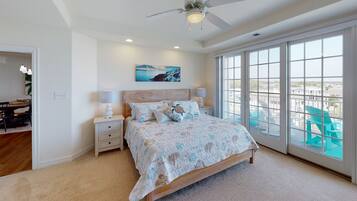 3 chambres, fer et planche à repasser, Wi-Fi, draps fournis