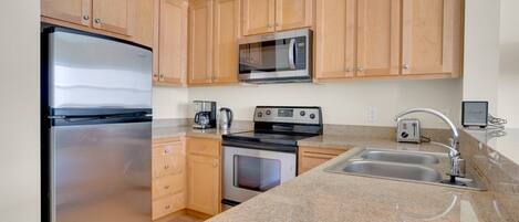 Fridge, microwave, oven, dishwasher