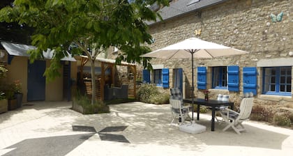 120m2 house with WIFI at the start of coastal paths