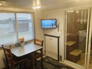 Dining - Amazing sunset and lake views! (Kerens)