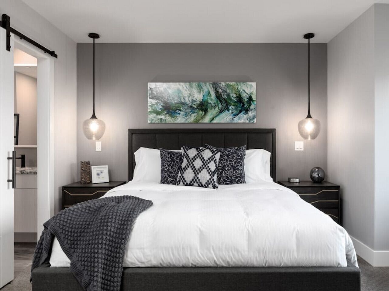 2 chambres, fer et planche à repasser, lit parapluie, Wi-Fi gratuit