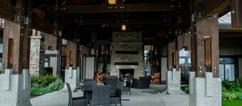 Beautiful 2 bedroom long term rental Oct-May