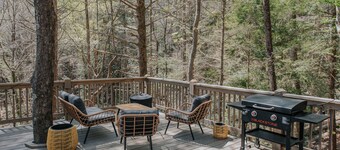 Glamp Blue Ridge - Dome 6, Jane. Escape to a dome on the falls