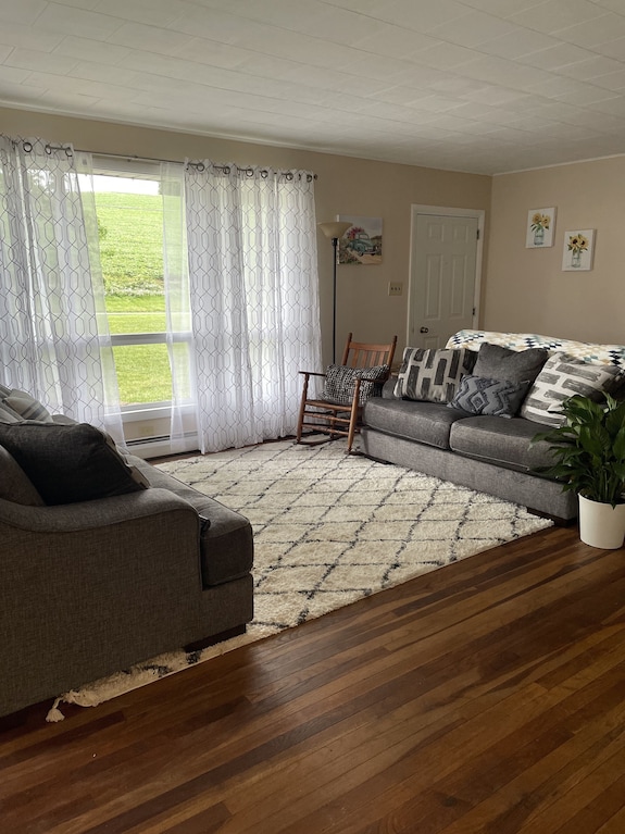 Newly Renovated! Way-har Farms Guest Cottage - Pennsylvania