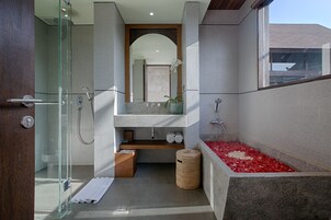 Three Bedroom Private Pool Villa | Bathroom