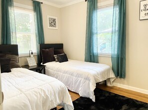 2 camere, ferro/asse da stiro, Wi-Fi gratuito, lenzuola