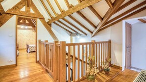 Interior - Quiet Périgord home with jacuzzi & WiFi - 12p (Dordogne)