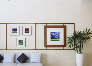 Lobby sitting area - juSTa Rangers Munnar (Devikolam)