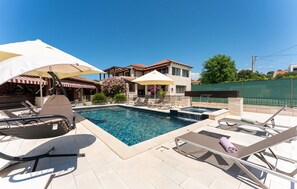Pool - Villa My Way ZadarVillas (Vir)