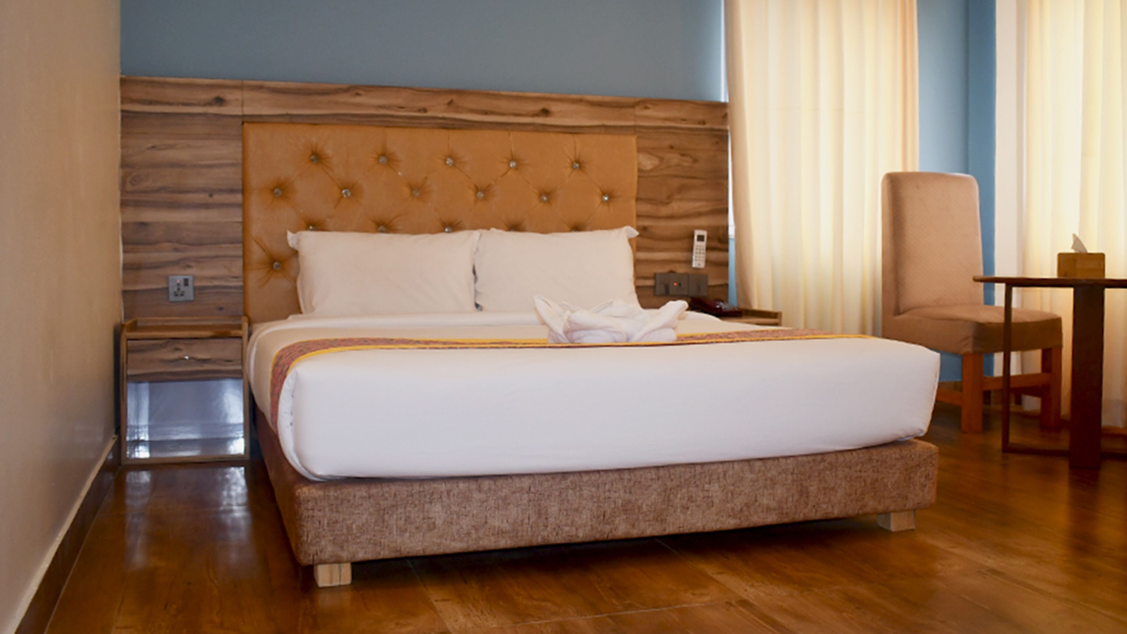 Premium bedding, individually decorated, individually furnished, desk