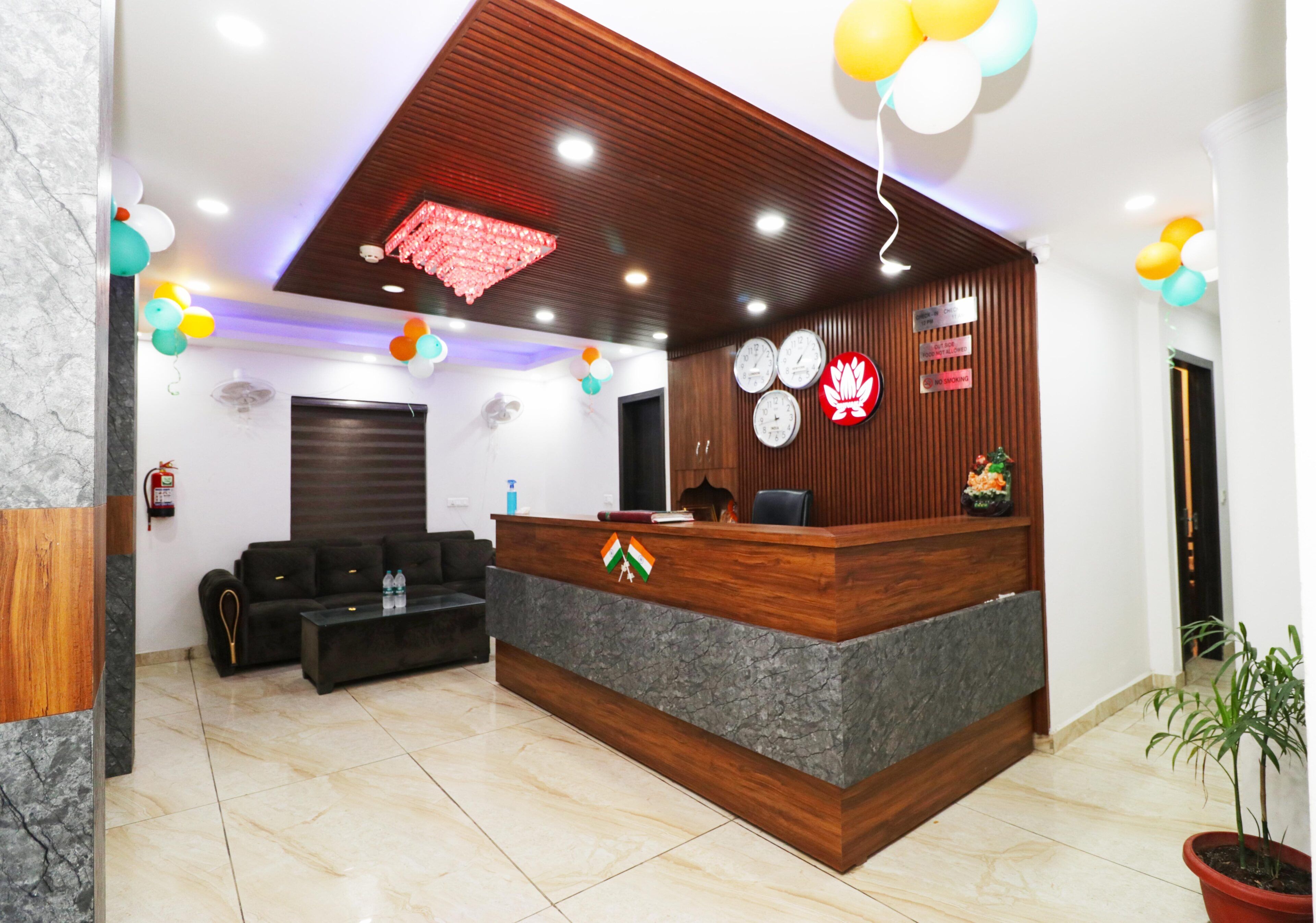 Foto - Airport Hotel Shivaka Inn