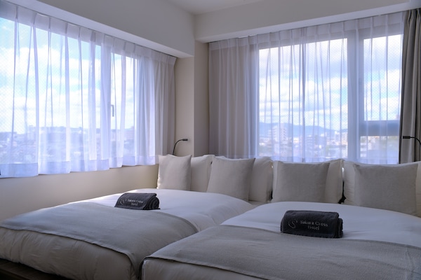 Habitación Deluxe, 2 camas dobles, no fumadores (Max 4 Comfort 2) | Edredones de plumas, wifi gratis, ropa de cama