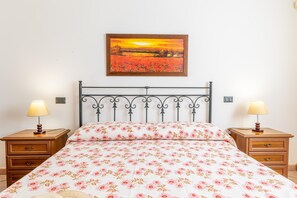 3 bedrooms, free WiFi, bed sheets