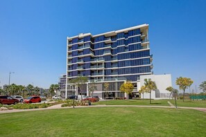 Exterior - DAMAC HILLS, Loreto 1 B - 502B · Bright and spacious apartment in DAMAC HILLS (دبي)
