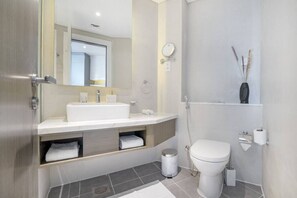 Hair dryer, towels